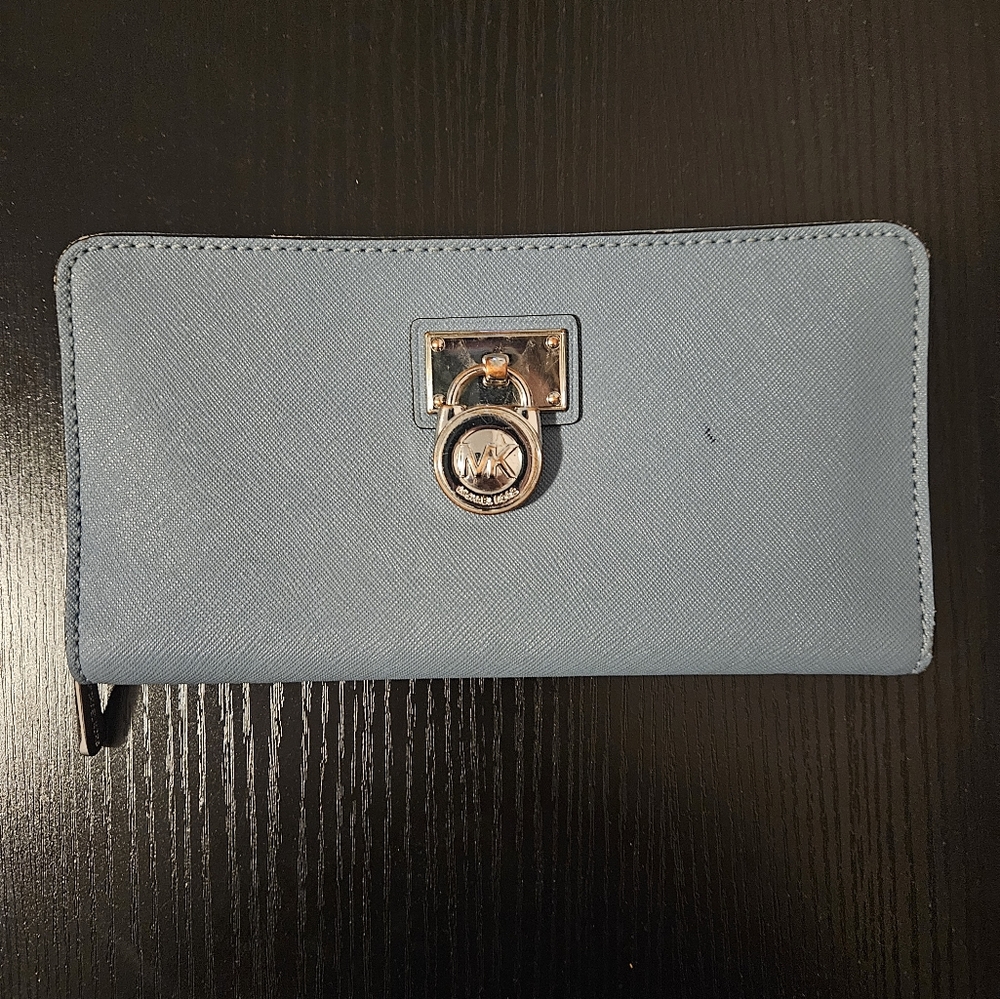 Michael Kors Travel Wallet